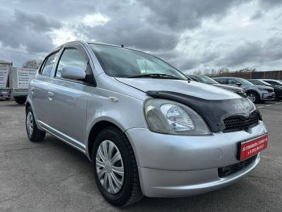 Лот: 21720334. Фото: 1. Toyota Vitz 2001. Автомобили