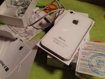 Лот: 3504169. Фото: 1. Продам оригинальный iphone 4s... Смартфоны