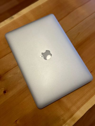Лот: 20233030. Фото: 1. Macbook air 13 2017 i5 8 Gb 128... Ноутбуки