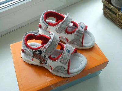 Лот: 4199124. Фото: 1. Сандали Benetton. Сандалии