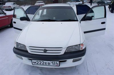 Лот: 1506002. Фото: 1. Toyota Corona Premio 1996, белая. Автомобили