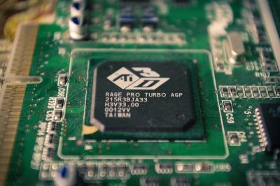 Лот: 5612353. Фото: 1. Видеокарта ATI Rage Pro Turbo. Видеокарты