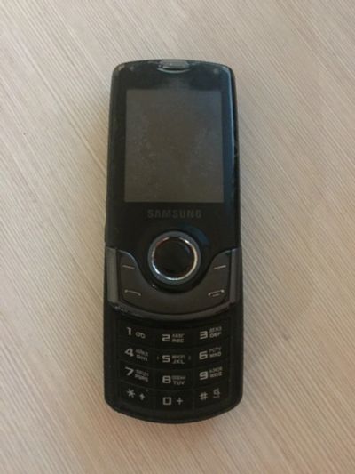 Лот: 16907270. Фото: 1. Телефон Samsung. Кнопочные мобильные телефоны