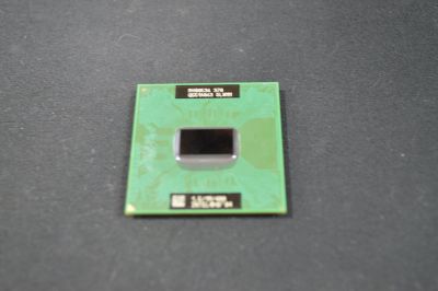 Лот: 11832220. Фото: 1. Процессор Intel Celeron M 370... Процессоры