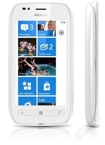 Лот: 2134374. Фото: 1. Продаю Nokia Limia 710 белый. Смартфоны