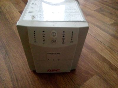 Лот: 6567972. Фото: 1. ИБП APC SU700. ИБП, аккумуляторы для ИБП