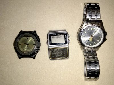 Лот: 16748202. Фото: 1. Трое часов Casio оригинальные... Оригинальные наручные часы