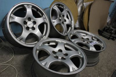 Лот: 7244886. Фото: 1. Диски Subaru оригинал R16 5x100. Диски