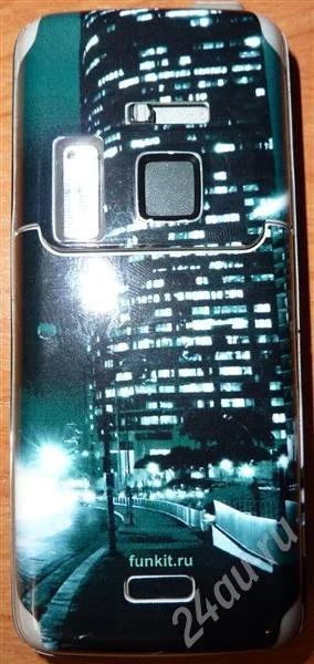 Лот: 550343. Фото: 1. Nokia N82 в карбоновой наклейке... Смартфоны