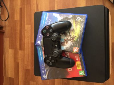 Лот: 12418384. Фото: 1. playstation 4 slim 500 гБ. Консоли