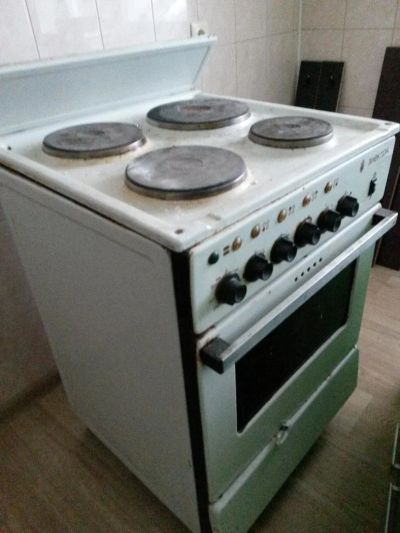 Лот: 11262860. Фото: 1. Плита электрическая б\у. Плиты, духовые шкафы, варочные поверхности
