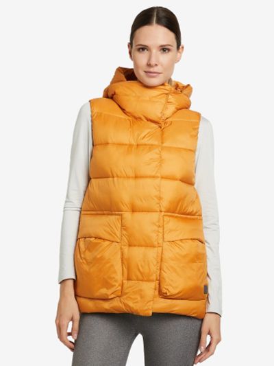 Лот: 24430399. Фото: 1. Жилет женский Outventure, Оранжевый. Другое (спортивная одежда)