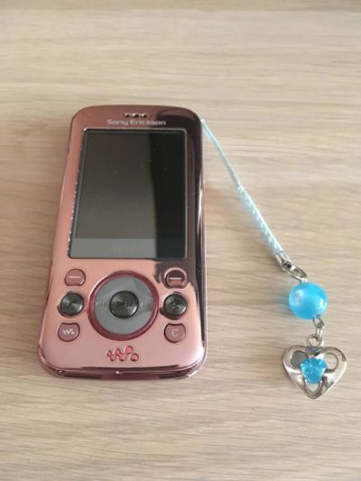 Лот: 11076226. Фото: 1. Sony Ericsson w395 сотовый телефон. Кнопочные мобильные телефоны