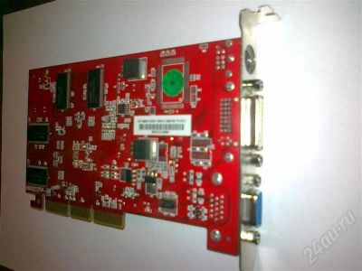 Лот: 592277. Фото: 1. Видеокарта 128 Mb Radeon 9600... Видеокарты