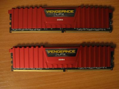 Лот: 12231585. Фото: 1. DDR4 2x8GB Corsair CMK16GX4M2A2133C13. Оперативная память