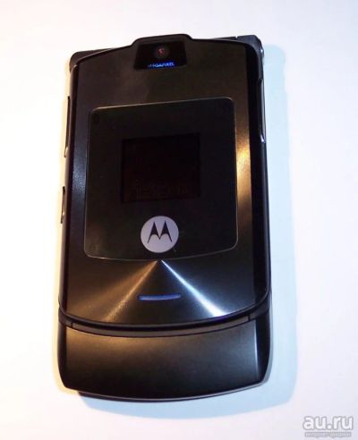 Лот: 14833320. Фото: 1. Куплю Motorola razr v3i. Кнопочные мобильные телефоны