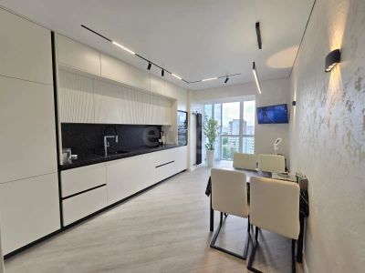 Лот: 25528655. Фото: 1. 3-комн. квартира , Красноярск... Квартиры, студии
