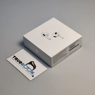 Лот: 18629196. Фото: 1. Беспроводные наушники Apple Airpods... Наушники, гарнитуры
