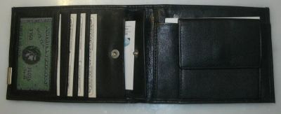 Лот: 20314934. Фото: 1. Бумажник, кошелек, портмоне. Бумажники, кошельки, портмоне