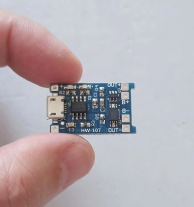 Лот: 6759333. Фото: 1. 4056 MicroUSB Плата контроллера... Другое (радиодетали  (электронные компоненты))