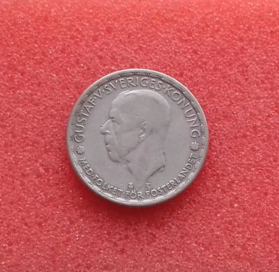 Лот: 13347833. Фото: 1. 1 крона 1946 года. Швеция. Серебро... Европа