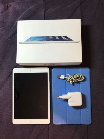 Лот: 10693790. Фото: 1. Ipad mini 2 Retina 32 gb withe... Планшеты