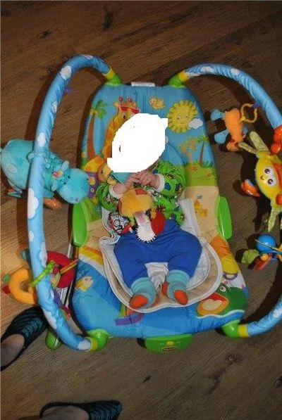 Лот: 4012551. Фото: 1. шезлонг. Ходунки, прыгунки, качели