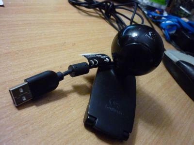 Лот: 18297984. Фото: 1. Веб-камера Logitech, черная, круглая. Веб-камеры