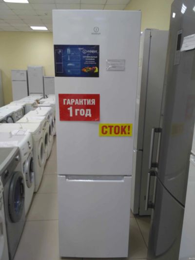 Лот: 13266829. Фото: 1. Холодильник indesit itf 020 w... Холодильники, морозильные камеры