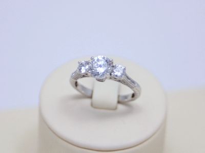 Лот: 14751386. Фото: 1. СЕРЕБРЯНОЕ КОЛЬЦО С ФИАНИТОМ 3... Кольца, перстни