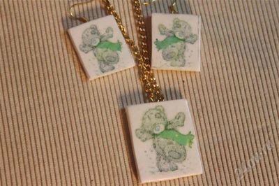 Лот: 242620. Фото: 1. Набор "Мишка Тедди в зеленом шарфике... Другое (ювелирные изделия, бижутерия, часы)