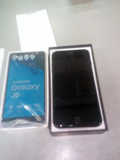 Лот: 10003632. Фото: 1. Apple iphone 7 plus 128gb чёрный... Смартфоны