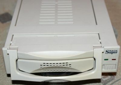 Лот: 65330. Фото: 1. Корзина для винта IDE. Жёсткие диски (HDD)