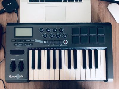 Лот: 14397062. Фото: 1. MIDI клавиатура M-Audio Axiom... MIDI-оборудование