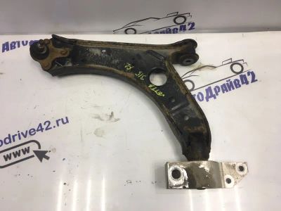 Лот: 21716574. Фото: 1. рычаг Volkswagen Jetta 1K2. Двигатель и элементы двигателя