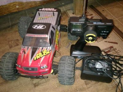 Лот: 2113797. Фото: 1. Mad Truck HL 1:10 3851-2. Автомоделизм