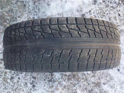 Лот: 619993. Фото: 1. Одна шина 205/55 16 Bridgestone... Шины