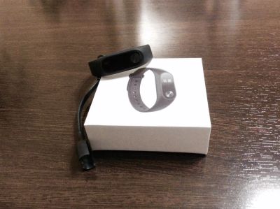 Лот: 12335998. Фото: 1. Mi band 2. Браслеты