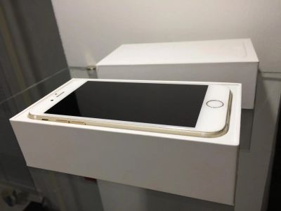 Лот: 8754887. Фото: 1. Iphone 6 64 Gb Gold. Смартфоны