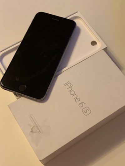Лот: 18656002. Фото: 1. iPhone 6s 64 gb. Смартфоны