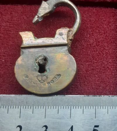 Лот: 17470010. Фото: 1. Замочек старый 19 век Аук короткий... Предметы интерьера и быта