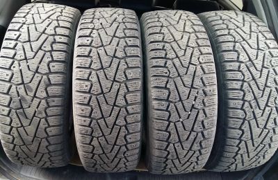 Лот: 17598868. Фото: 1. Зимние шипованные шины Pirelli... Шины
