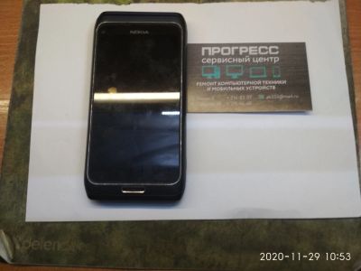 Лот: 16942858. Фото: 1. Смартфон Nokia E7. Смартфоны