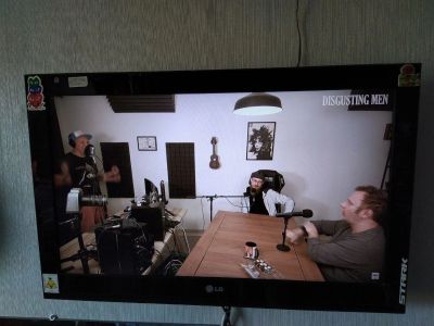 Лот: 14626460. Фото: 1. Телевизор LG 32CS560. Телевизоры
