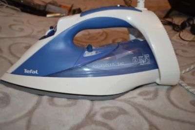 Лот: 3983138. Фото: 1. Утюг Tefal fv5247. Утюги, парогенераторы, отпариватели