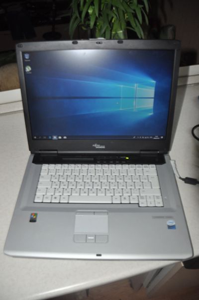 Лот: 11729357. Фото: 1. fujitsu siemens. Ноутбуки
