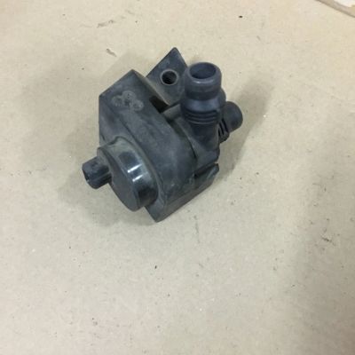 Лот: 11973349. Фото: 1. Насос водяной (помпа) BMW X5 E53... Двигатель и элементы двигателя