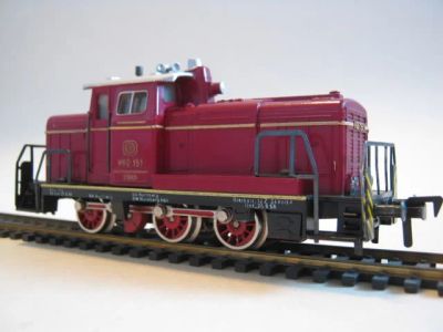 Лот: 3671806. Фото: 1. Тепловоз V60 151 от Fleischmann. Железнодорожный моделизм