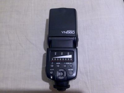 Лот: 6360736. Фото: 1. фотовспышка Yongnuo speedlite... Вспышки, осветители, рассеиватели