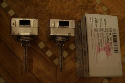Лот: 4135987. Фото: 1. Лампы ксенон Philips новые... Оптика и освещение